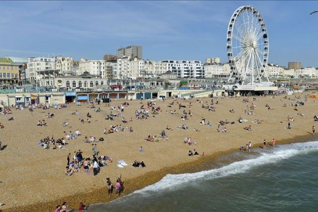 Major Incident Declared As Brits Pack Beaches Timeturk Haber