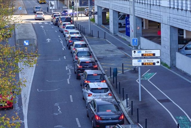 weekend-fuel-shortages-hit-gas-stations-in-france-timeturk-haber