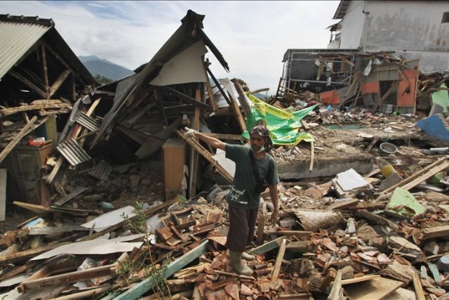 Death Toll From Indonesia Earthquake Climbs To 271 - Timeturk Haber