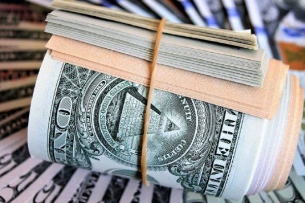 Dolar/TL kuru güne 5,47 seviyelerinde başladı