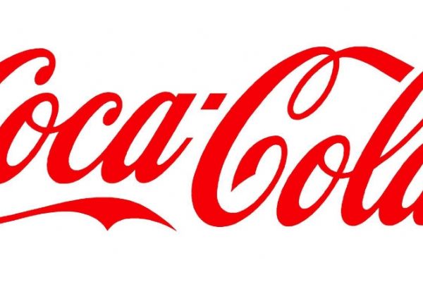 Coca cola 8. Логотипы спонсоров. Шрифт Кока колы. Добрый кола логотип. Эмблемы спонсоров красочные.