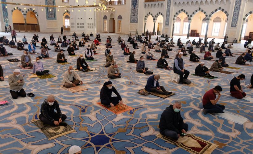 Istanbul Cuma Saati 26 Ocak Bugun Istanbul Da Cuma Namazi Saat Kacta Gundem Haberleri