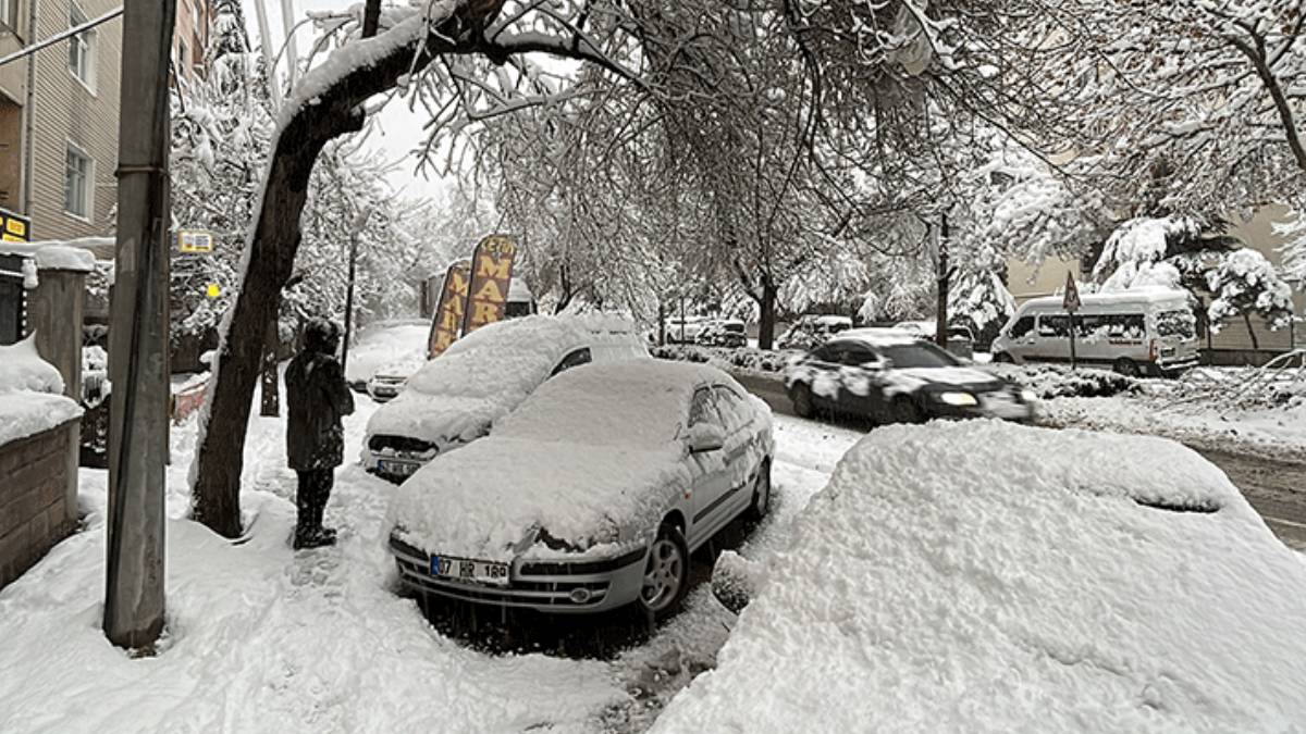 Konya'da yarın (4 Mart Cuma) okullar tatil mi? Konya'da hangi ilçelerde okullar tatil edildi?