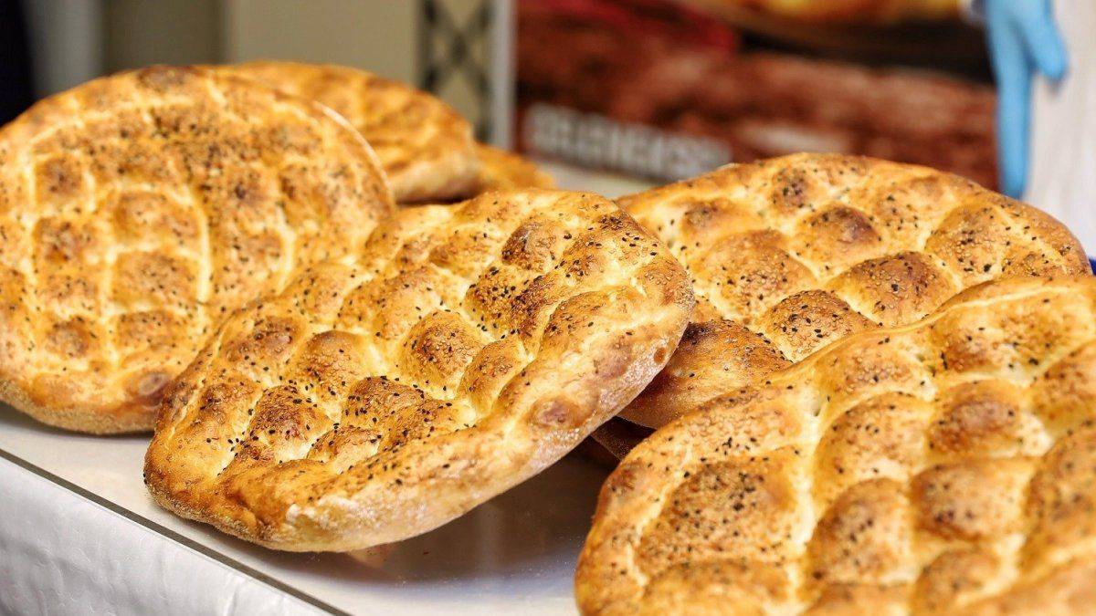 Bursa'da ramazan pidesi ne kadar? Bursa pide fiyatı ne kadar? Bursa'da pide kaç TL? 2022 Bursa ramazan pidesi ücreti