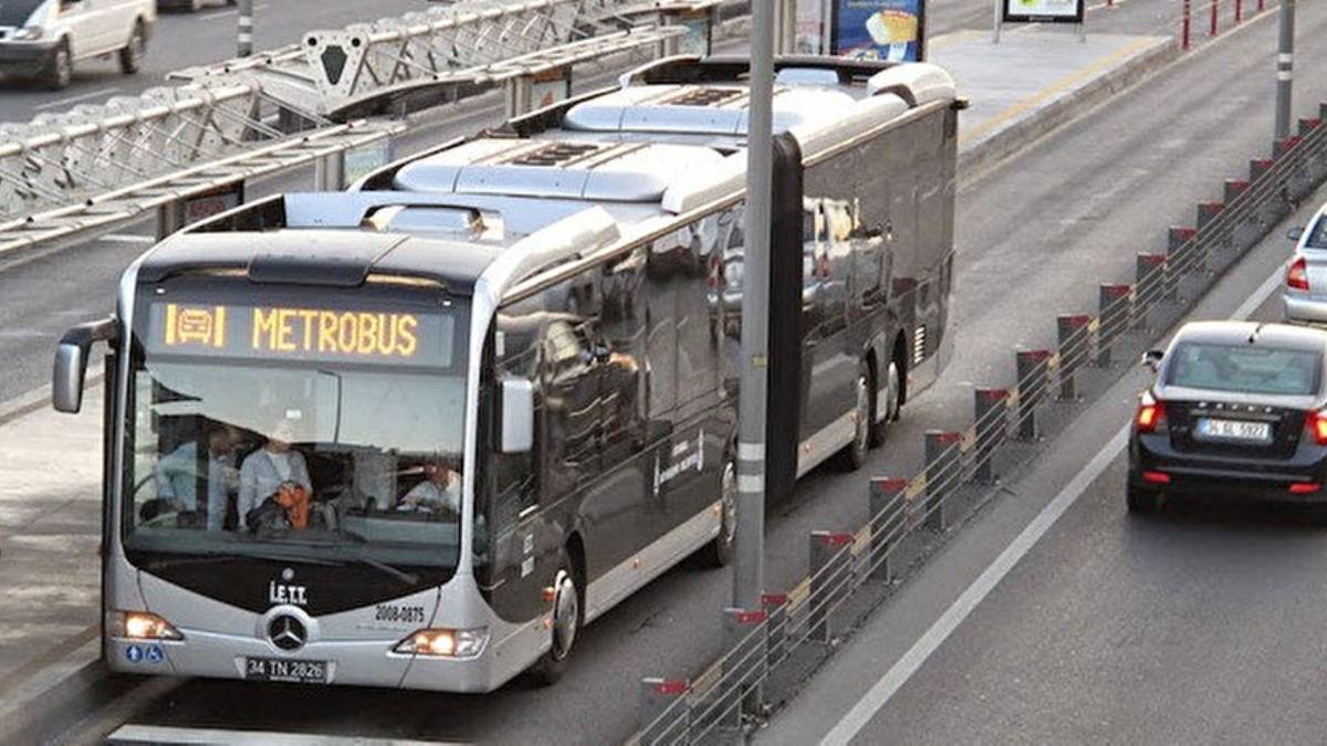 Metrobüs ücreti ne kadar oldu? İETT metrobüs durak sayısı ücreti kaç TL? Metrobüs öğrenci-tam-indirimli zamlı ücretleri kaç TL?