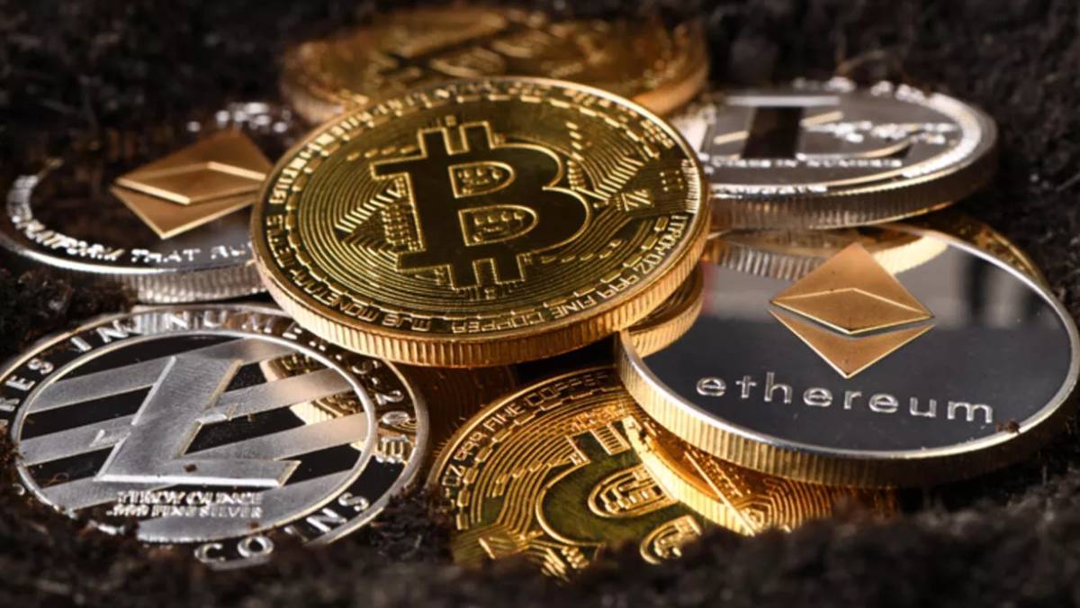 Bitcoin, Ethereum neden düşüyor? Bitcoin (BTC) düşmeye devam eder mi? Bitcoin 20 bin dolara düşer mi? ETH-XRP ve Dogecoin Mayıs'ta yükselir mi, düşer mi?