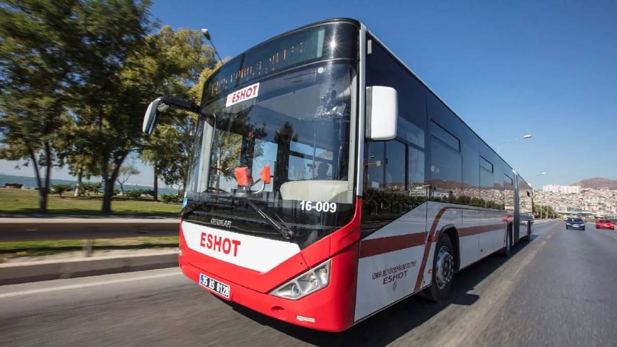 13 Temmuz'da İzmir'de ESHOT otobüsler ücretsiz mi? 13 Temmuz'da (yarın) İzmir'de toplu taşıma bedava mı? İzmir'de otobüs, metro 13 Temmuz Çarşamba paralı mı?