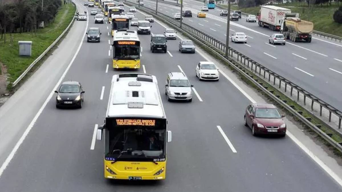 İstanbul'da 24 Kasım öğretmenler gününde otobüsler ücretsiz mi? İETT otobüs, metro, metrobüs bedava mı?