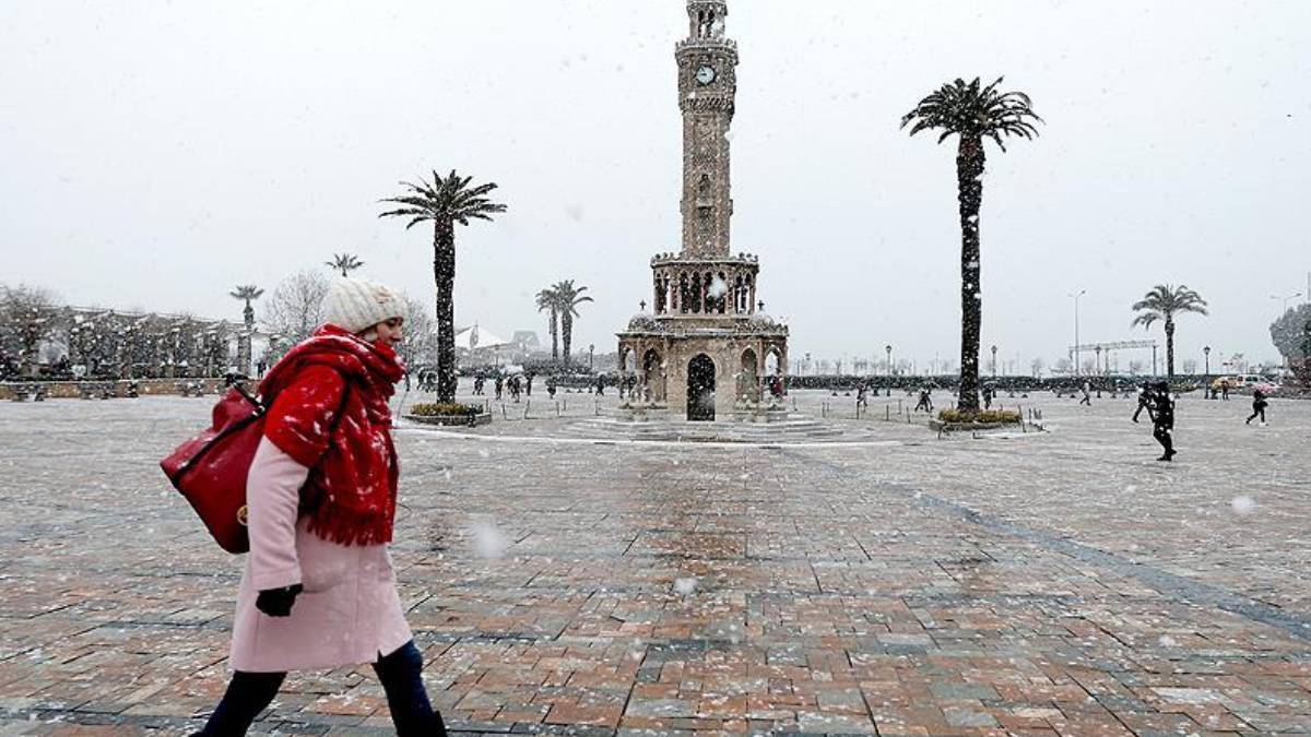 Yarın (5 Şubat) İzmir'e kar yağacak mı? Bugün İzmir'e kar ne zaman yağacak?