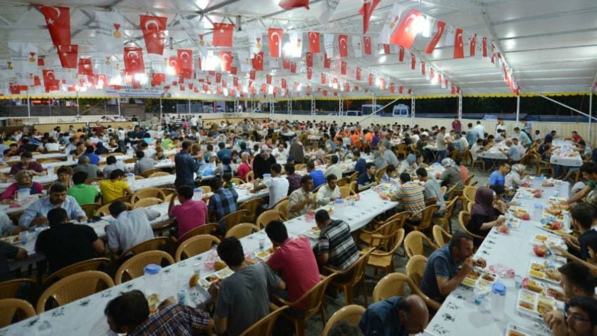 Bursa iftar çadırı nerede 2023 | Osmangazi, Yıldırım, Nilüfer, İnegöl iftar çadırı 2023 nerede kuruldu?