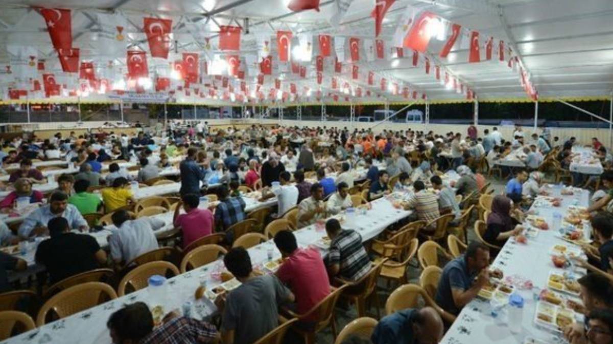 Kağıthane iftar çadırı nerede? 2023 Kağıthane'de iftar çadırı kuruldu mu?