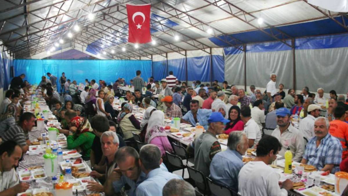 Güngören iftar çadırı nerede? 2023 Güngören'de iftar çadırı kuruldu mu?