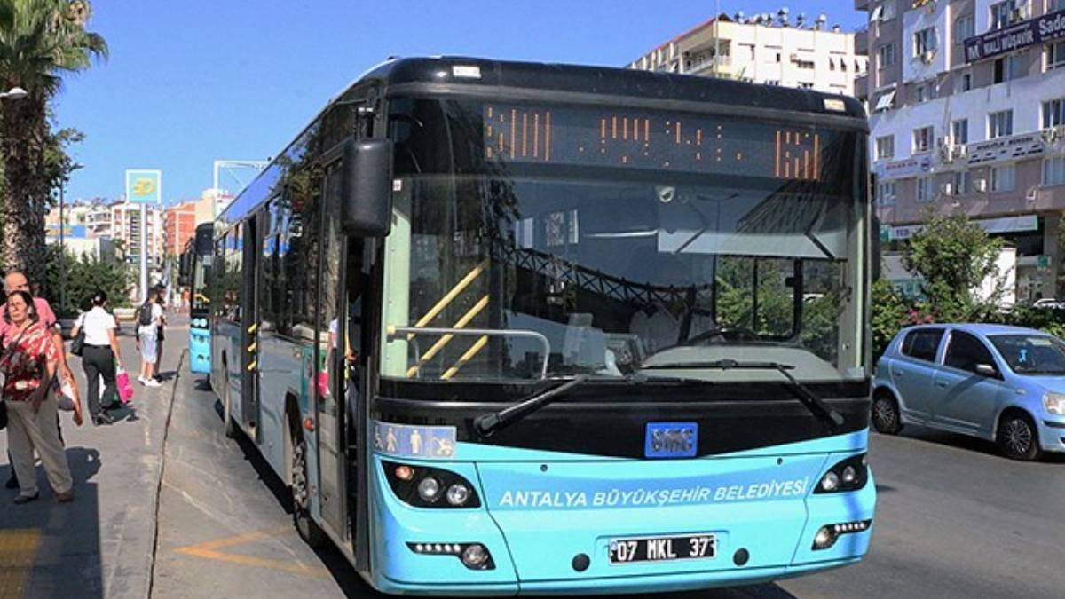 1 Mayıs Antalya'da otobüsler bedava mı? Antalya'da 1 Mayıs otobüs, metro ücretsiz mi?