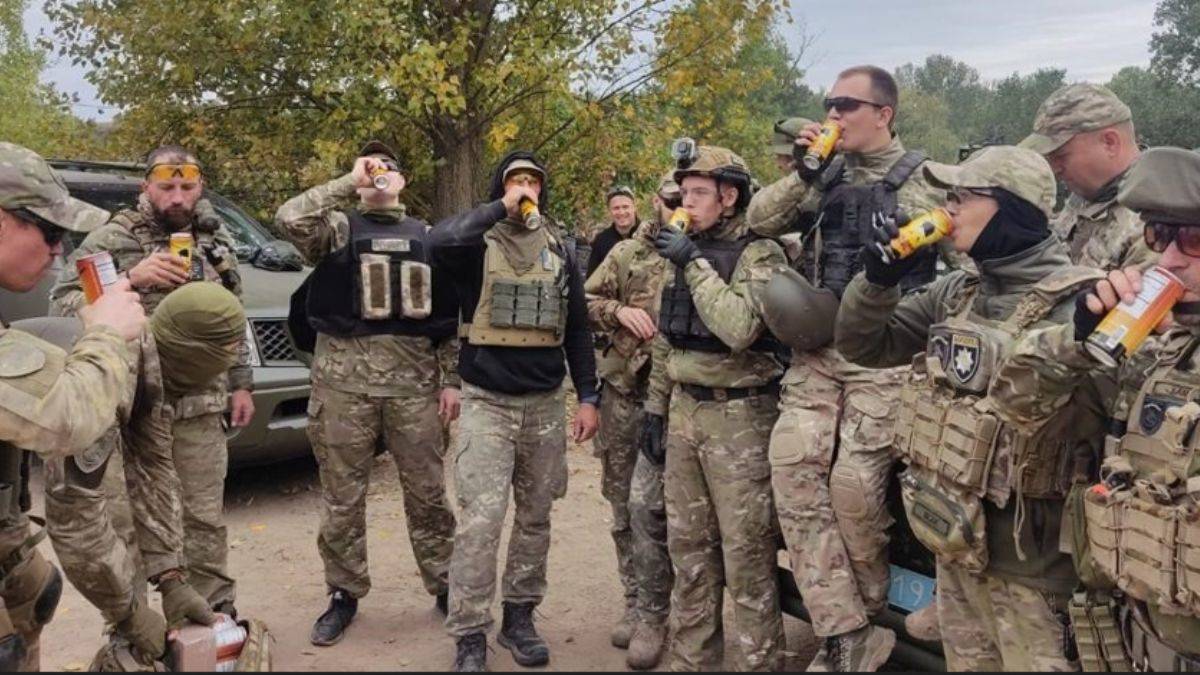 Ukrayna askerleri enerji içeceği bağımlısı oldu