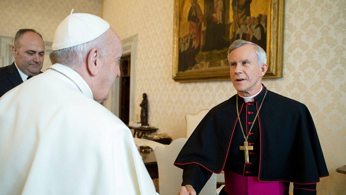 Vatikan'a içerden derin yolsuzluk suçlaması