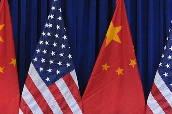 Çin'den ABD'ye suçlama: Ülkenin kaynaklarını yağmalıyor