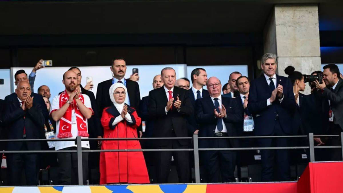 Emine Erdoğan'dan Bizim Çocuklar'a tebrik