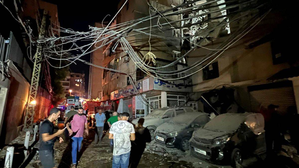 İsrail ordusu Beyrut'u vurdu