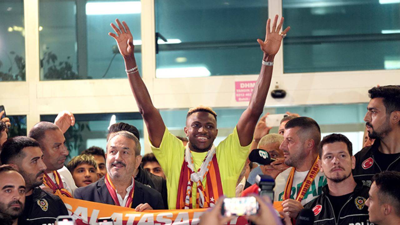 Galatasaray, Victor Osimhen transferini duyurdu