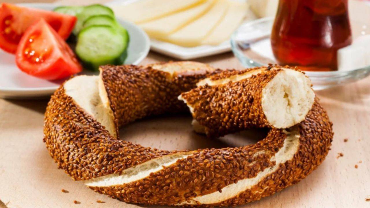 Dünyanın En İyi Hamur İşleri Listesinde Türkiye’nin Gururu: Simit