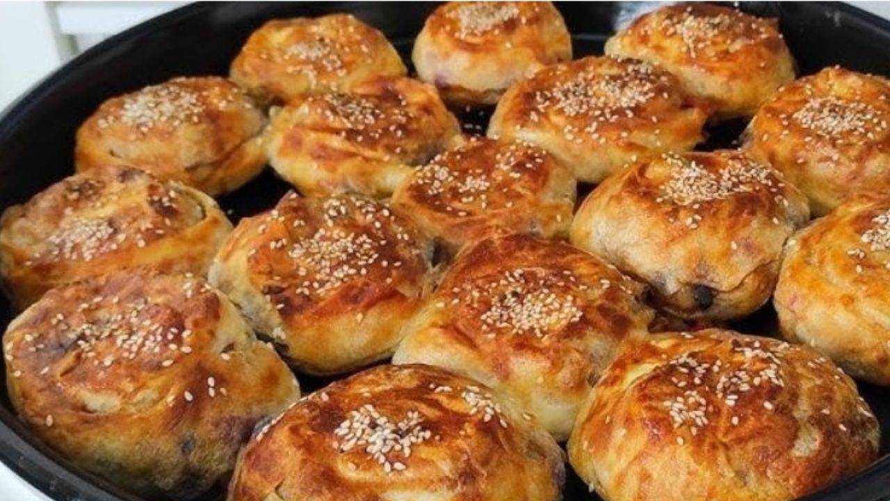 Pratik patlıcanlı börek tarifiyle misafirlerinizi şaşırtın