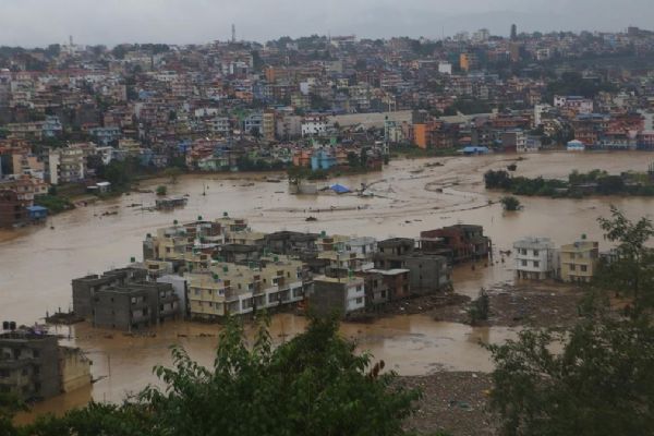 Nepal'deki heyelan ve sellerde 148 kişi hayatını kaybetti