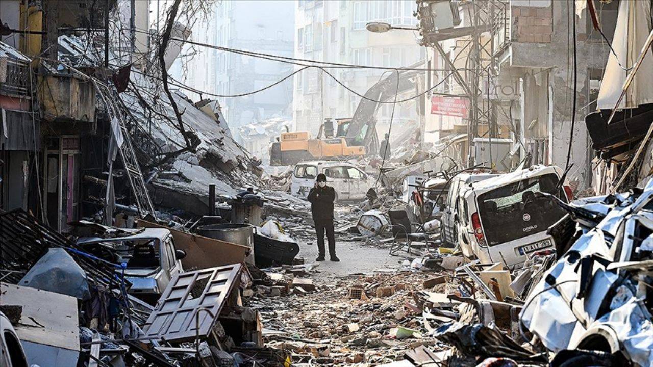 10 bin Türk depremzede Almanya'dan dönmedi