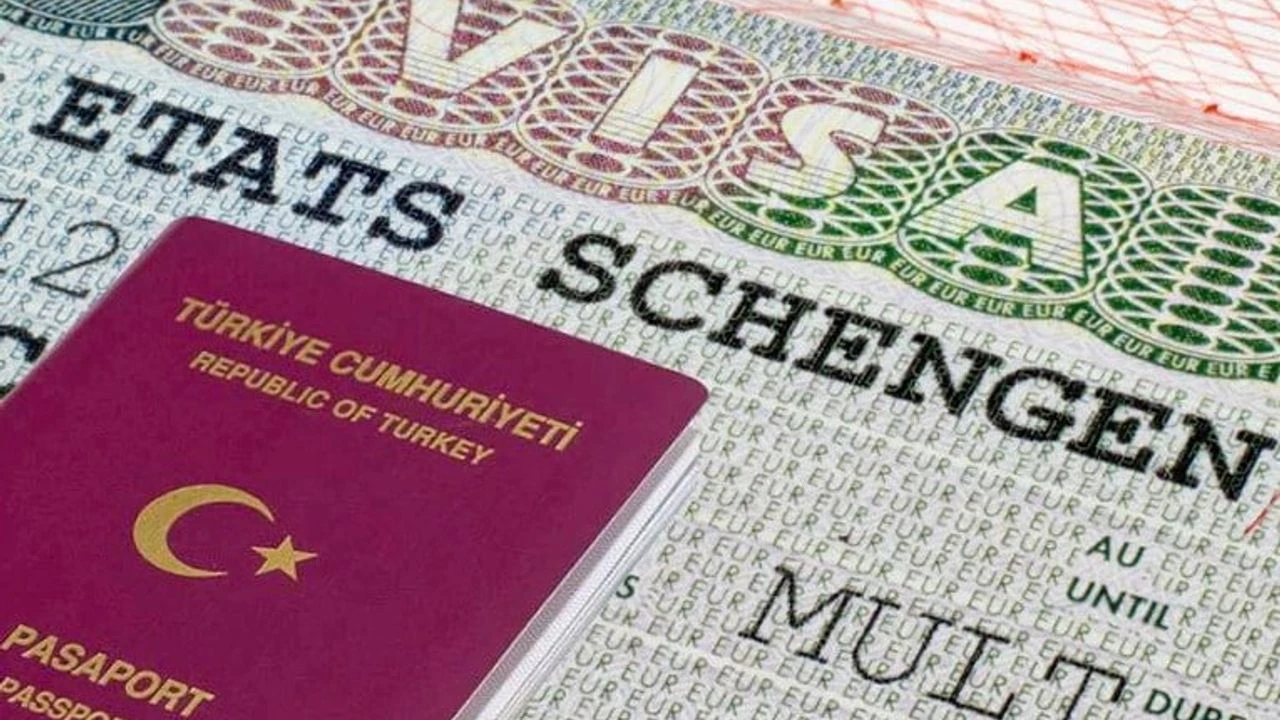 Schengen bölgesine gidecek Türk vatandaşları dikkat