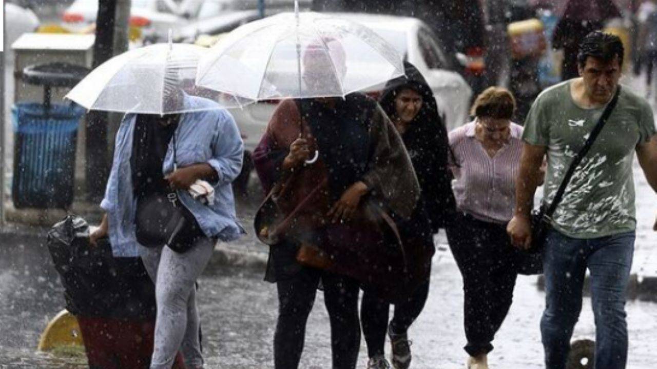 Meteoroloji'den sağanak alarmı! İstanbul'da yağış bekleniyor mu