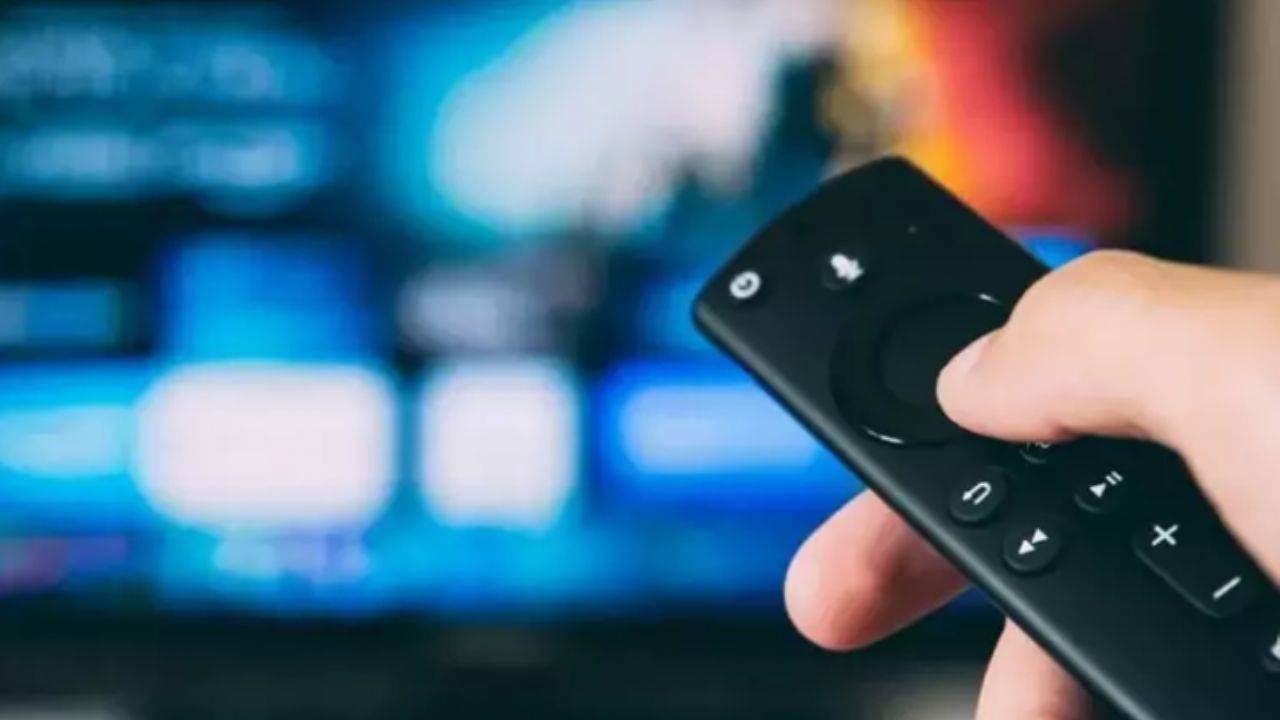 15 Ekim Salı TV yayın akışında hangi yapımlar var?