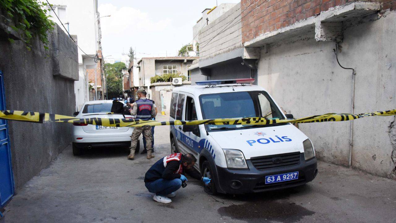 İhbara gelen polislere ateş açtı