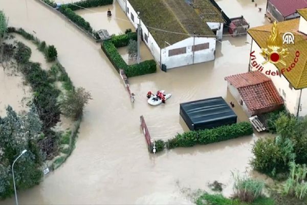 İtalya'da sel alarmı: 5 bölgede 'turuncu' uyarı