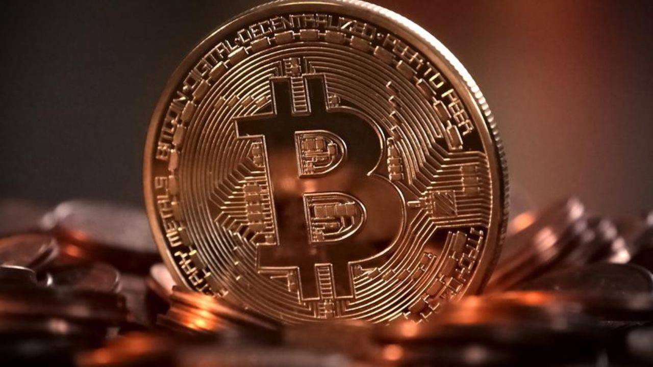 Bitcoin'deki rekor yükselişin ardında ne var?