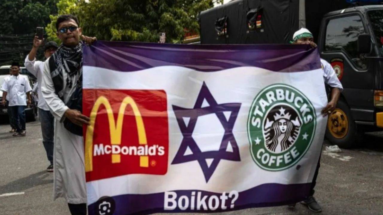 Starbucks'ta boykot etkisi derinleşiyor; şirketten açıklama