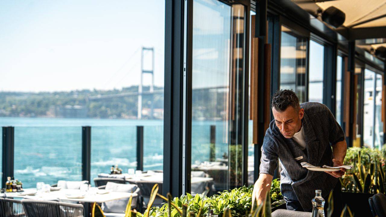 THE Market Restoran: Boğaz Manzarasında İstanbul un En İyi Lezzet Noktası