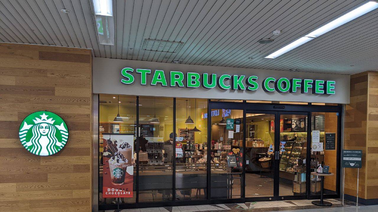 Soykırım destekçisi Starbucks'ta işler kötü