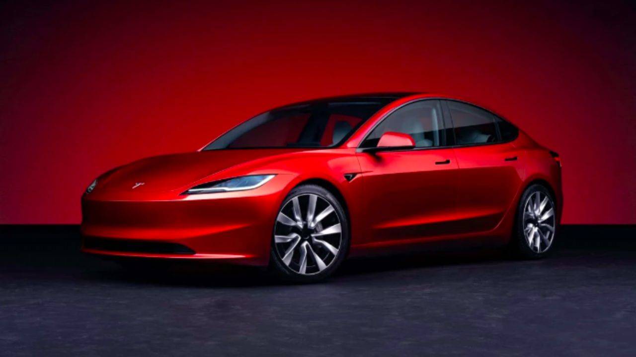 Tesla dan 4 bin dolarlık indirim şoku! İşte model Y ve model 3 fiyatları