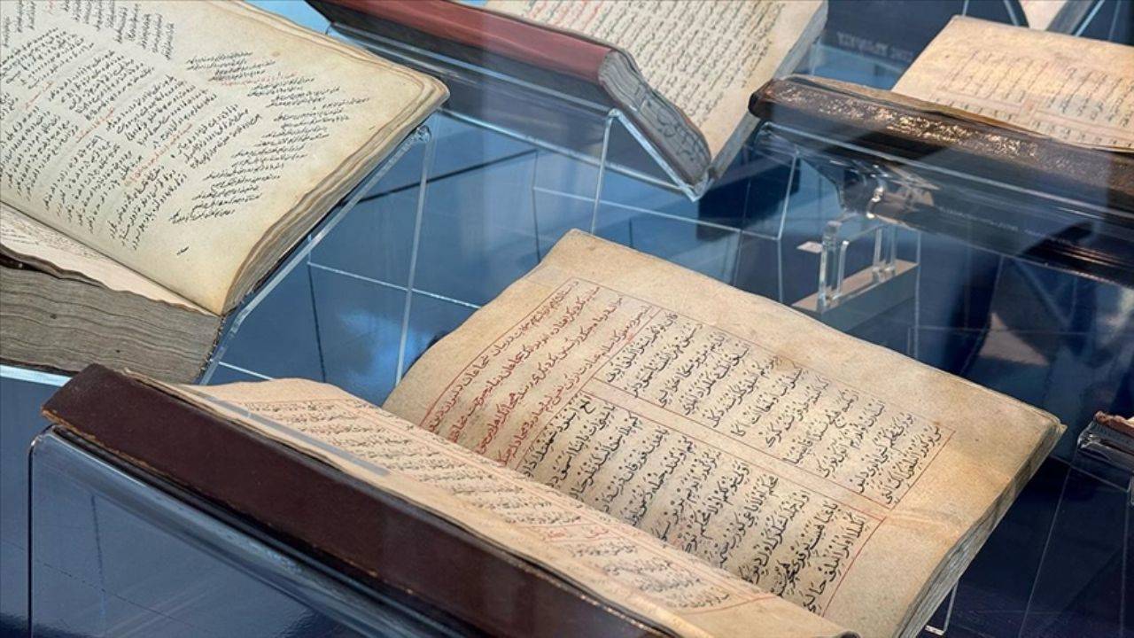 Garibname' sergisi Süleymaniye'de açıldı