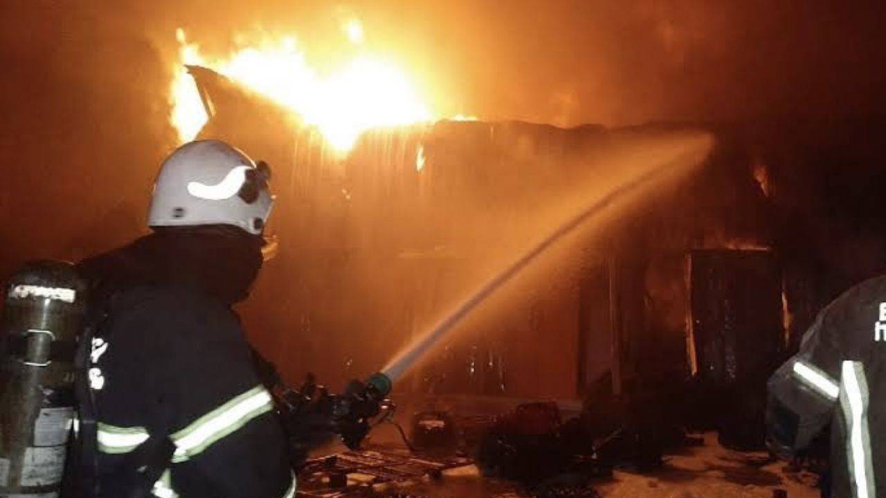 İzmir'de evde çıkan yangında 5 kardeş öldü