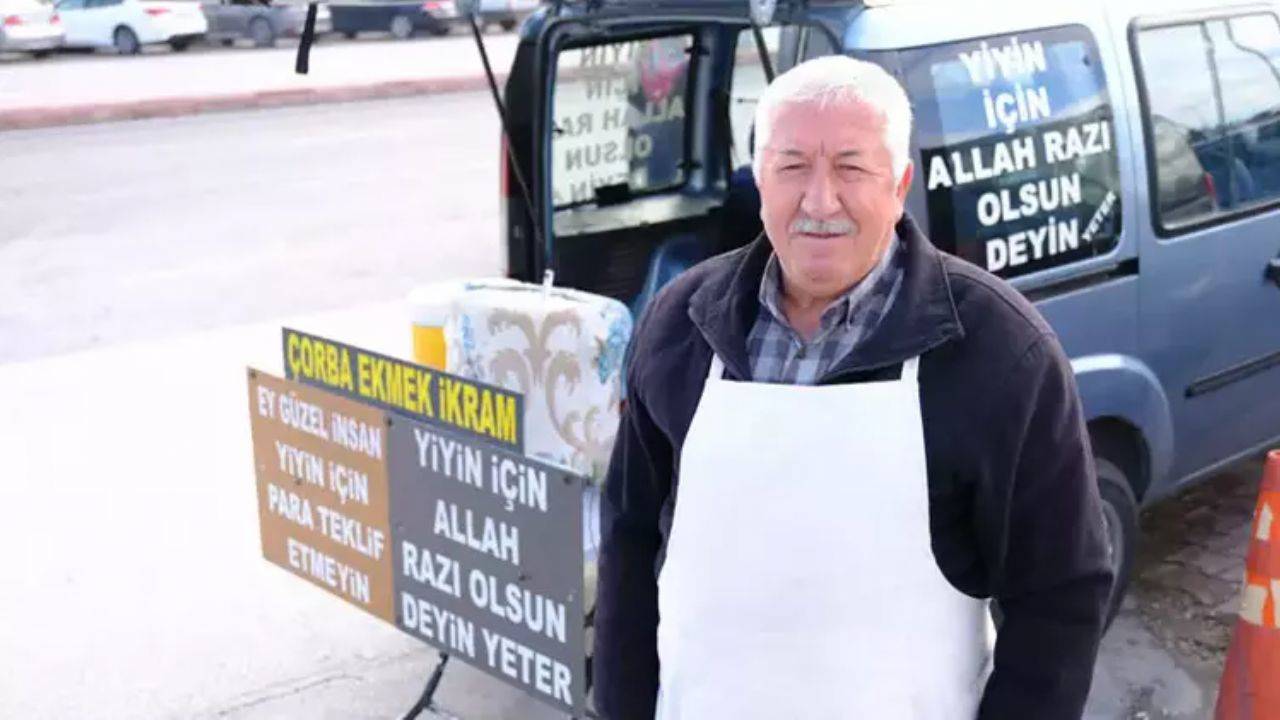 Konya'nın gönlü zengin adamı: 7 yıldır hayır için dağıtıyor