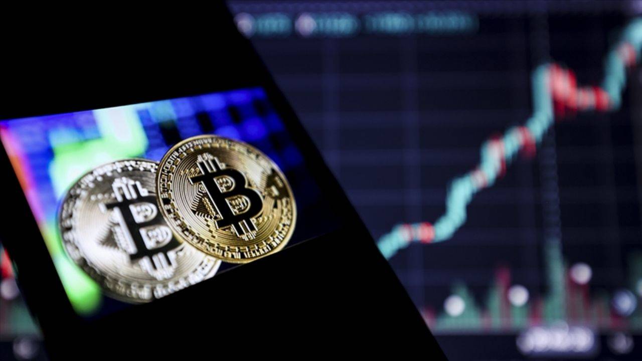 Bitcoin bombası patladı düşüş devam ediyor