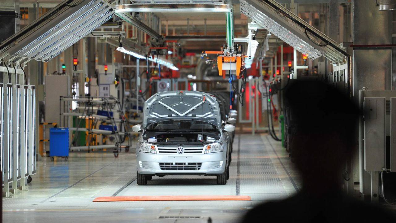 Volkswagen, Doğu Türkistan'daki fabrikasını sattı