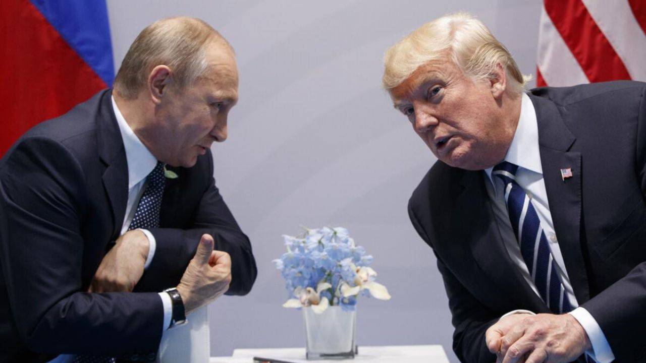 Putin'den Trump'ın dolar tehdidine cevap