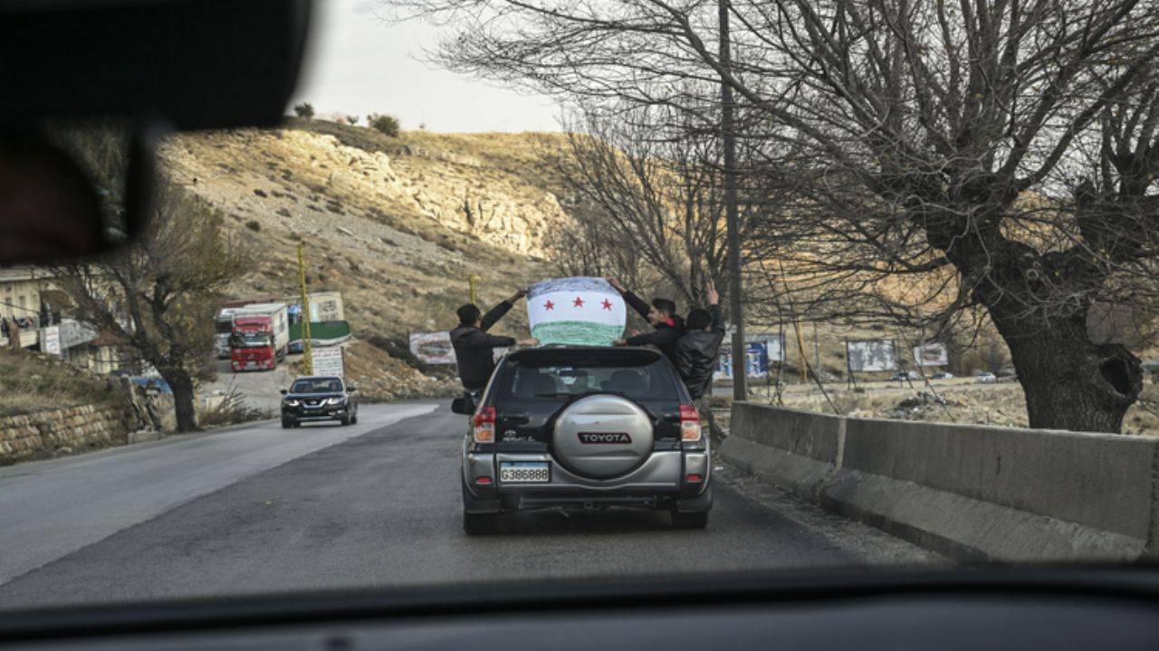 Suriye'ye temelli dönüş! Suriyeliler yollara düştü