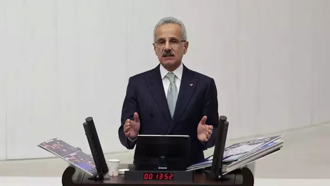 Bakan Uraloğlu: sosyal medya düzenlemeleri artık kaçınılmaz