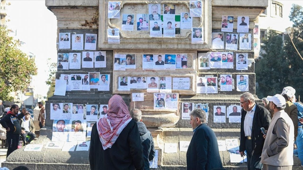 Binlerce Suriyeli, yakınlarını arıyor: 'Ne cesedi var ne izi'