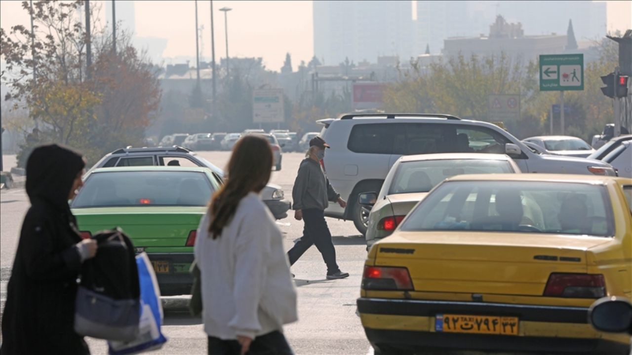 İran'da elektrik ve gaz sistemi çöktü