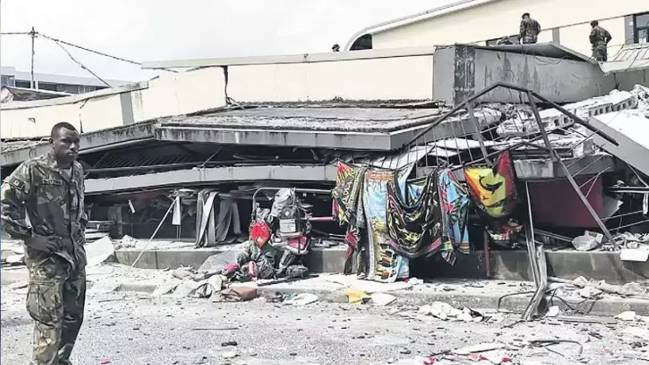 Vanuatu'da 7.3 büyüklüğünde deprem