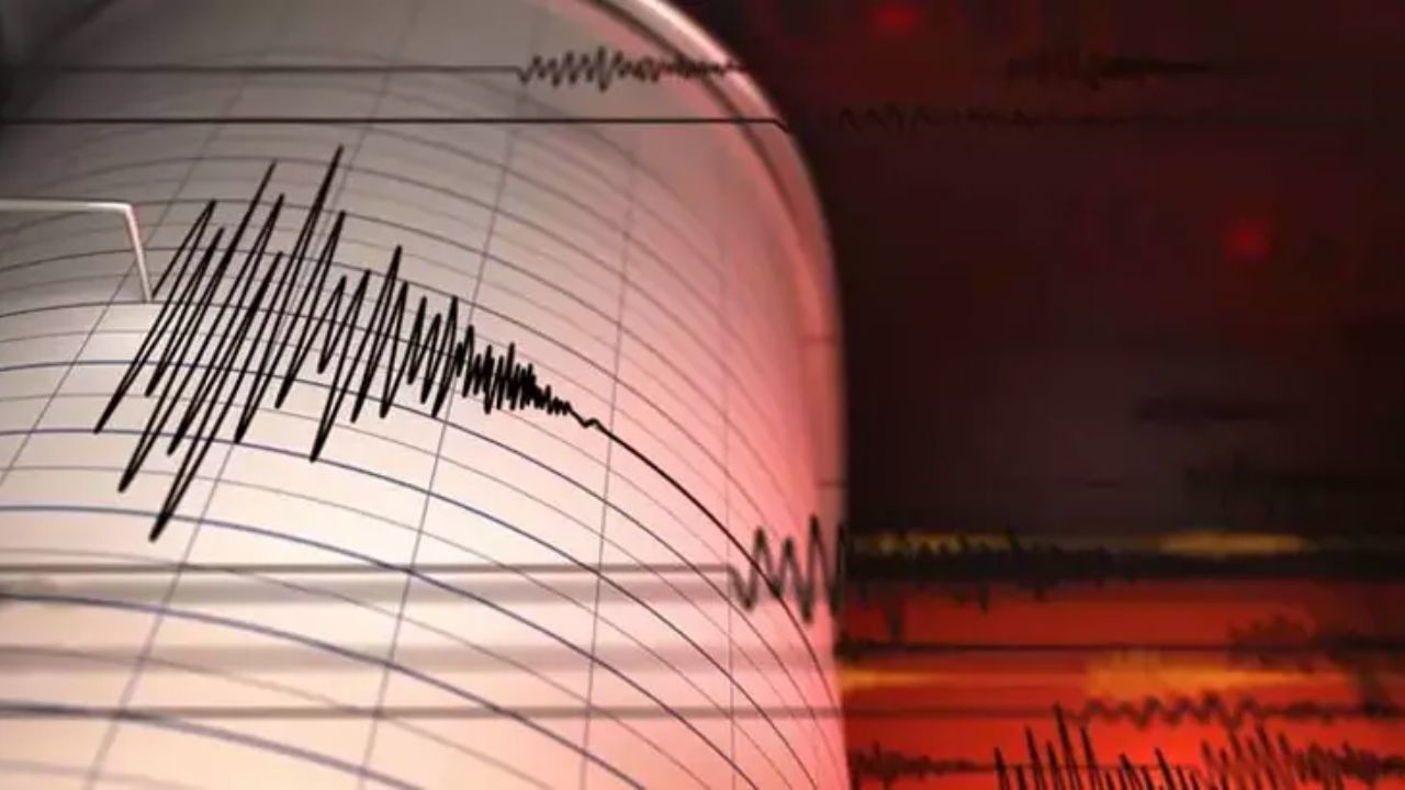 Akdeniz'de 4.7 büyüklüğünde deprem: panik yarattı