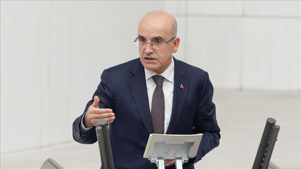 Mehmet Şimşek'ten cari açık ve enflasyon açıklaması